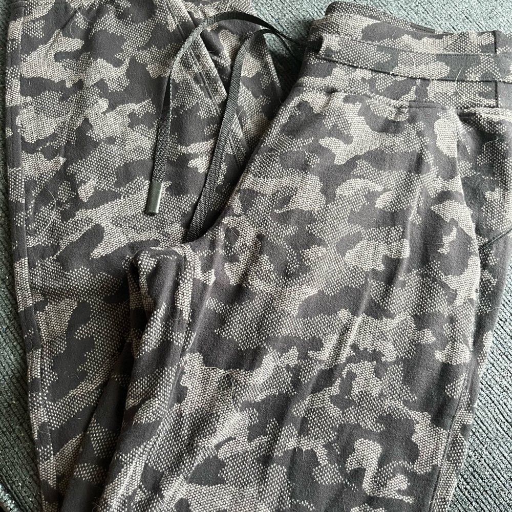 Lululemon Athletica Ready To Rulu Joggers Black Camouflage Joggers